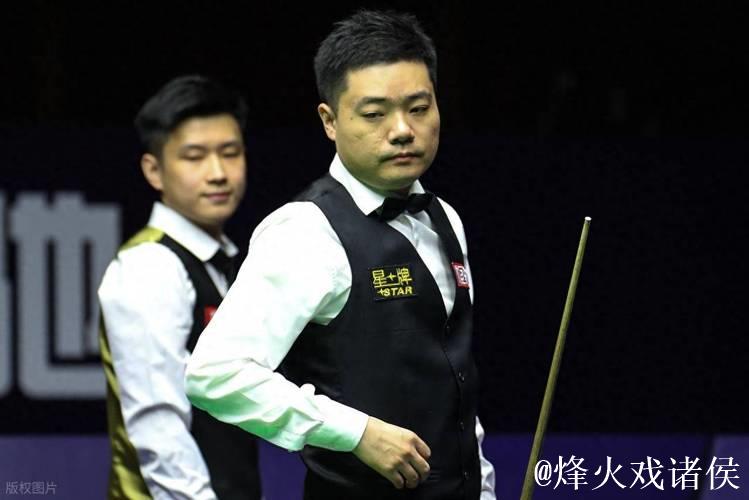 三次单杆破百!赵心童6-1丁俊晖晋级上海大师赛4强 三次单杆破百!赵心童6-1丁俊晖晋级上海大师赛4强